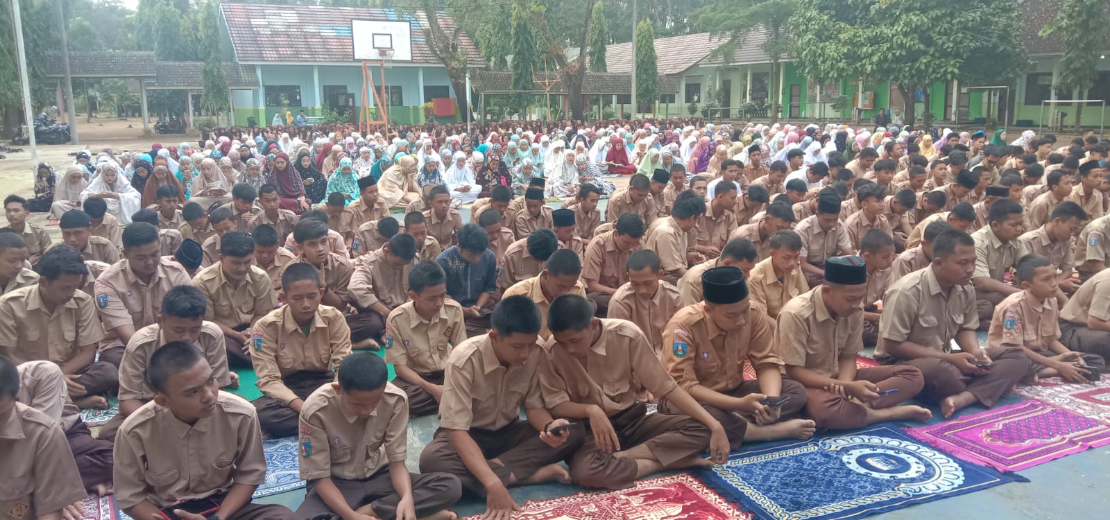 PENGAJIAN RUTIN JUM'AT PAGI