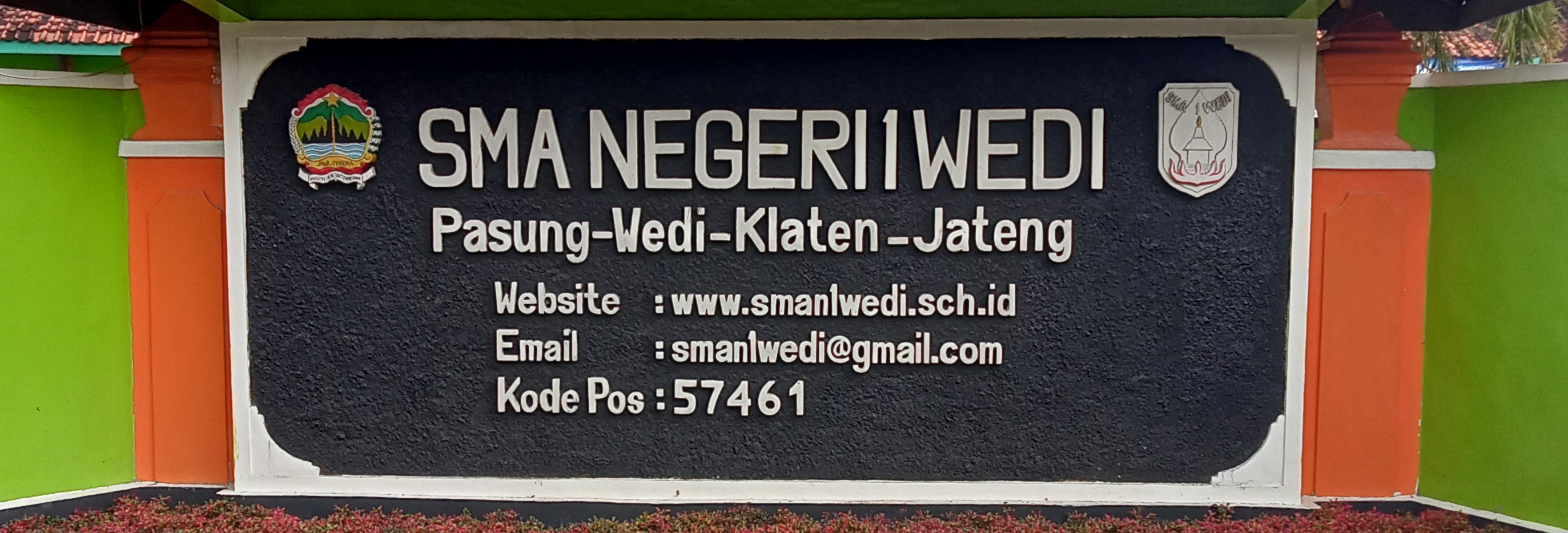 Tampak Depan SMAN 1 WEDI