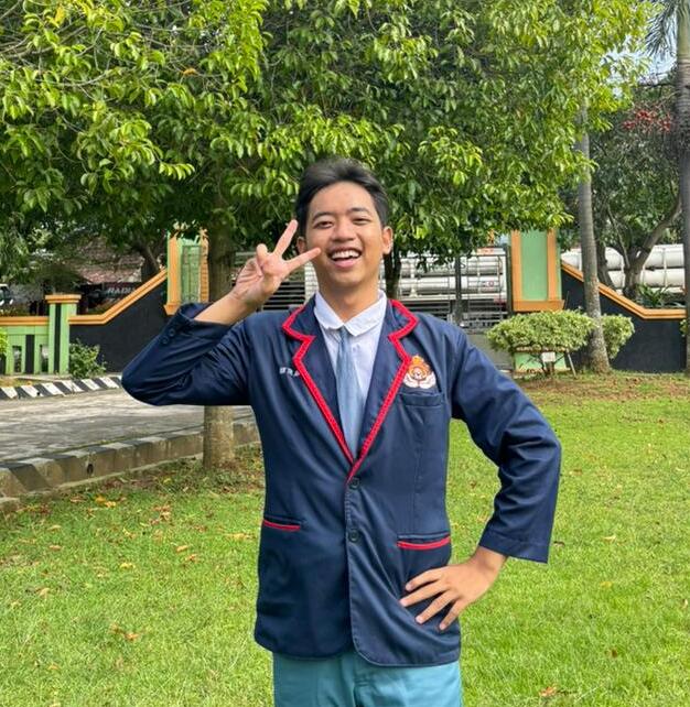 Rayhan Nauval Pratama