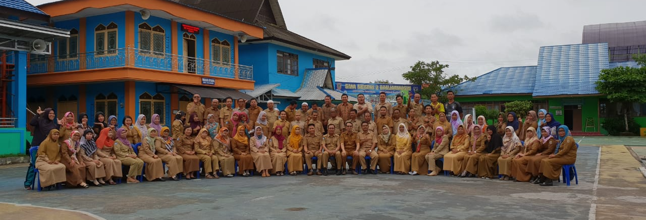 Dewan Guru & Staf