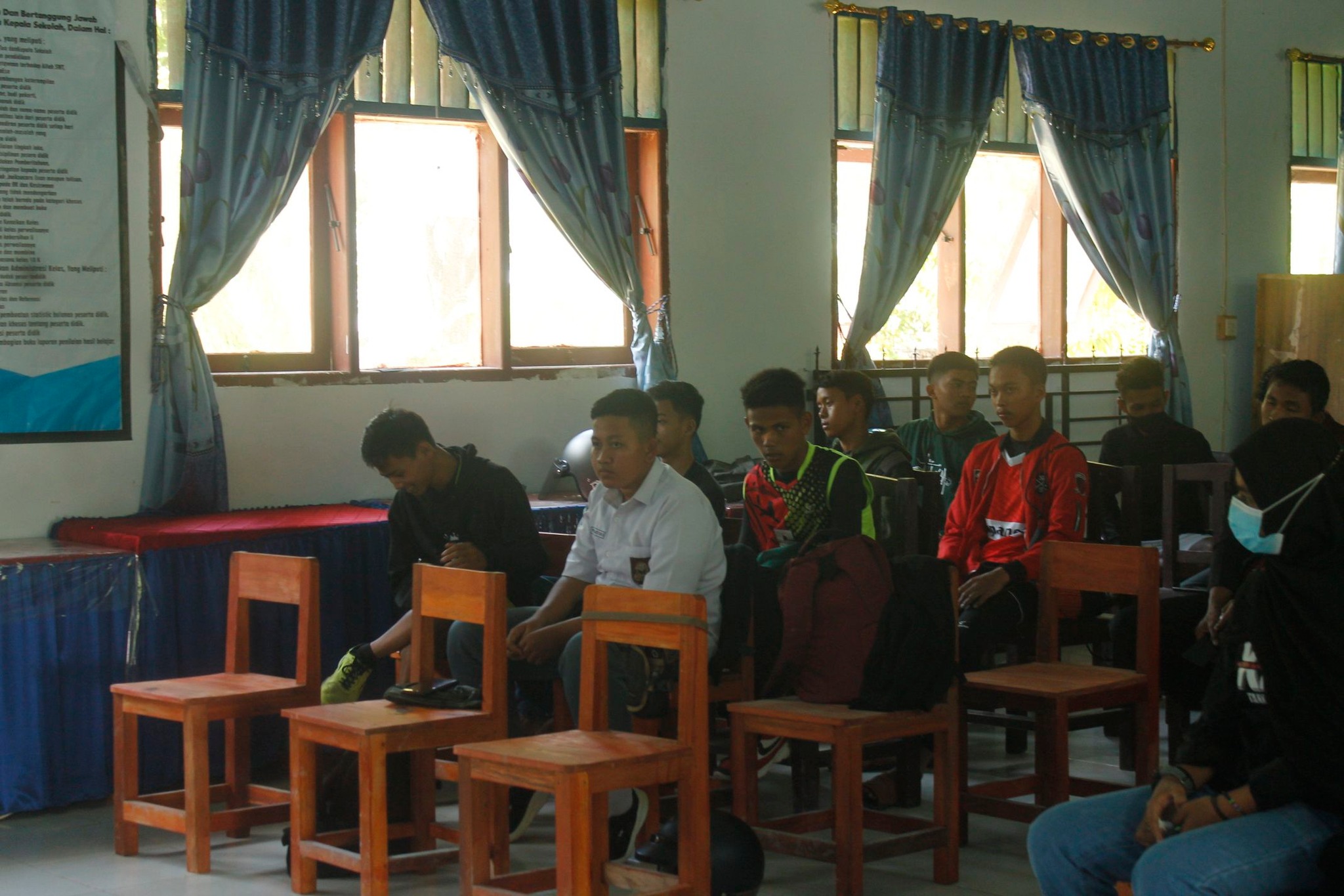 PERTANDINGAN PERSAHABATAN
