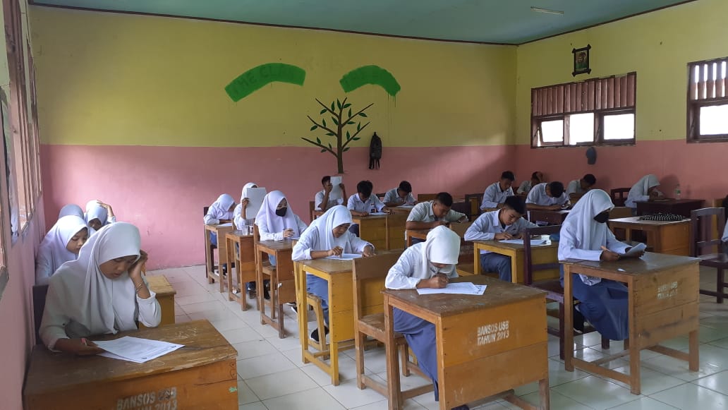 Ujian Semester Ganjil  6 - 11 - 2022