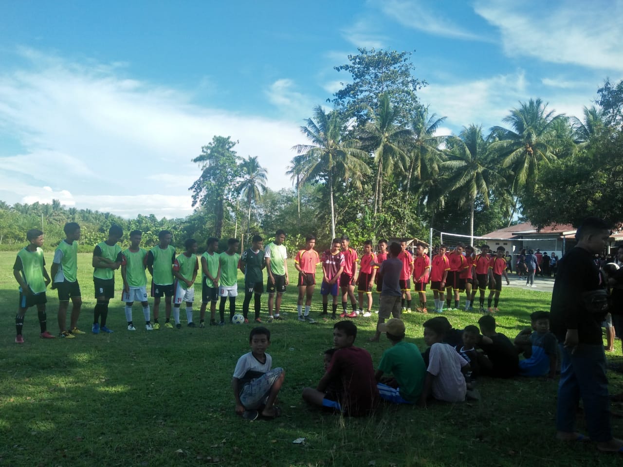 PERTANDINGAN PERSAHABATAN