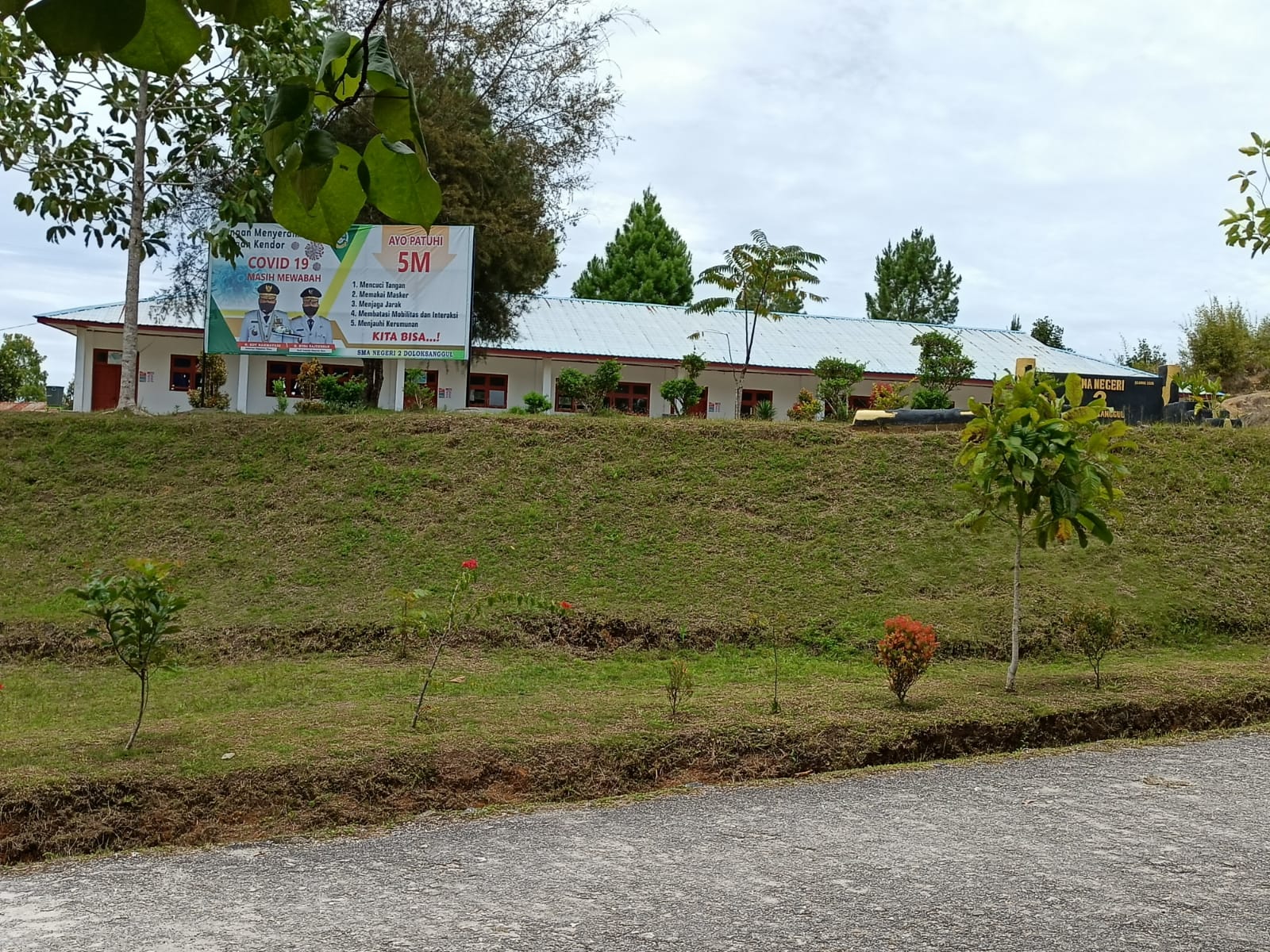 Halaman Ruang Kelas XII