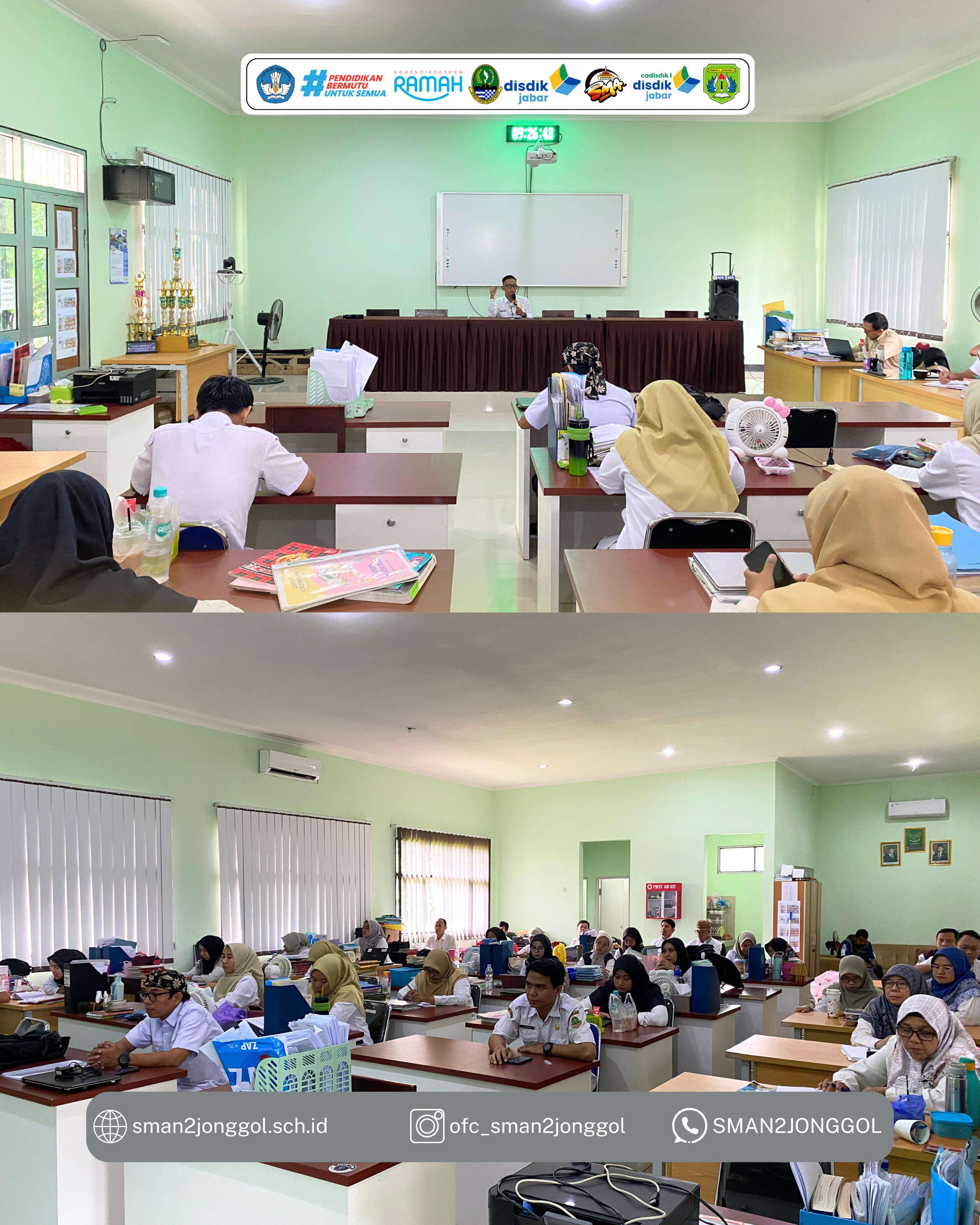 Suasana Rapat Dinas 2