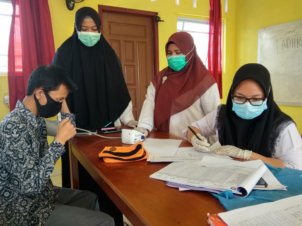 SOSIALISASI PEMERIKSAAN KESEHATAN SISWA SMA NEGERI 2 LINGGA
