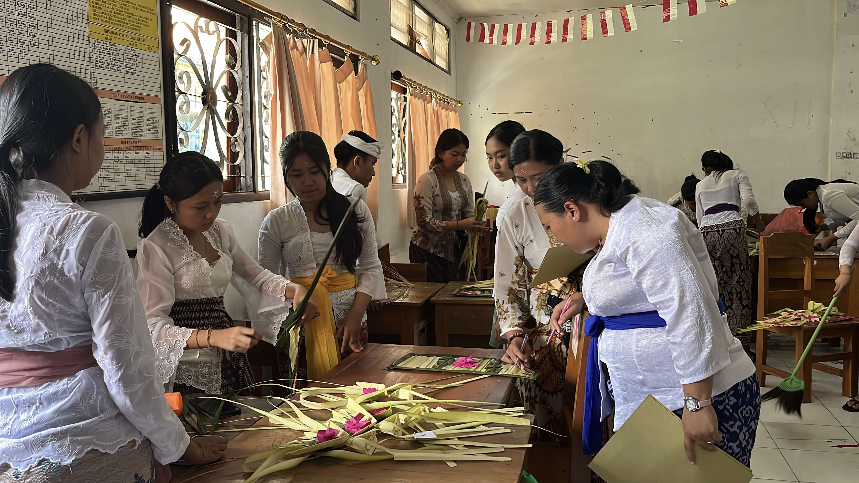 Perayaan Hari Raya Saraswati April 2026