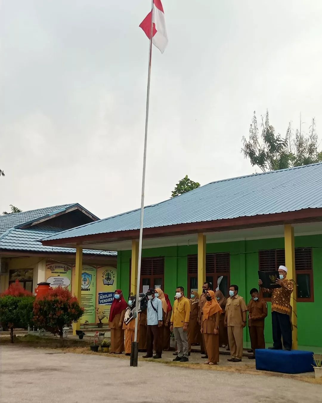 Upacara Senin Dengan Paguyuban Kelas (Orang Tua Wali Murid)