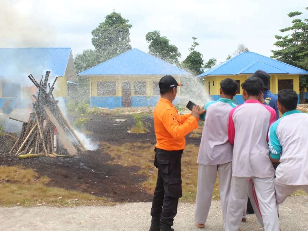 Simulasi Oleh Siswa SMAN 2 Sungai Apit