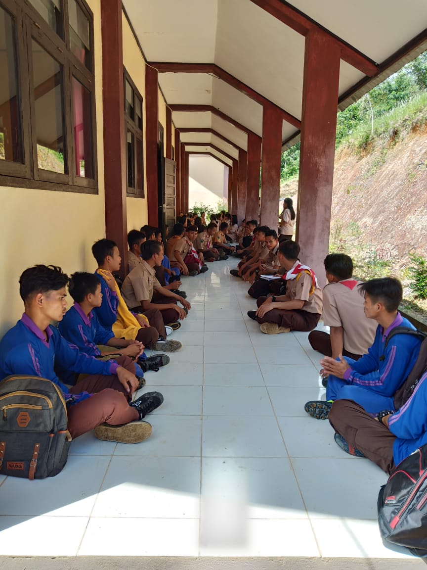 Kegiatan Pramuka di SMAN 2 Teriak