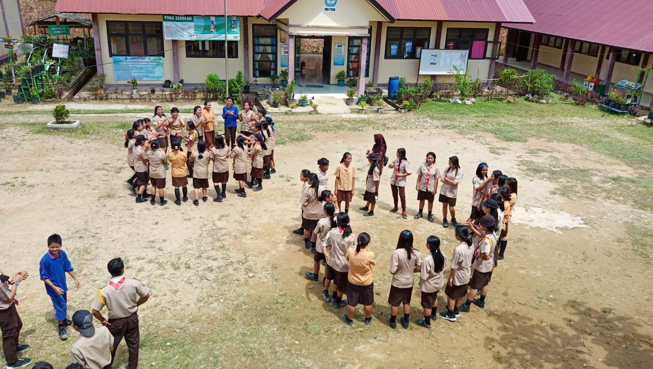 Kegiatan Pramuka di SMAN 2 Teriak