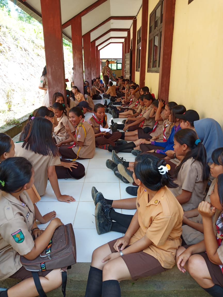Kegiatan Pramuka di SMAN 2 Teriak
