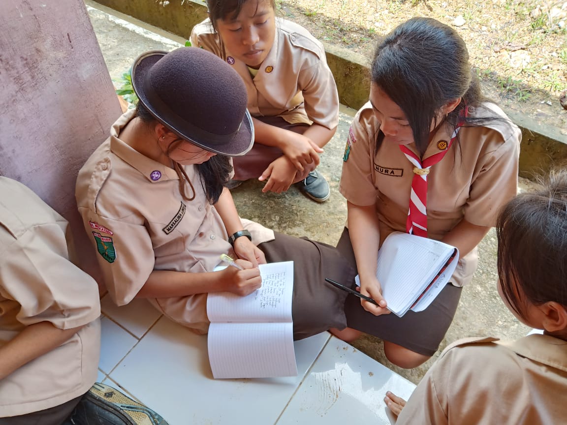 Kegiatan Pramuka di SMAN 2 Teriak
