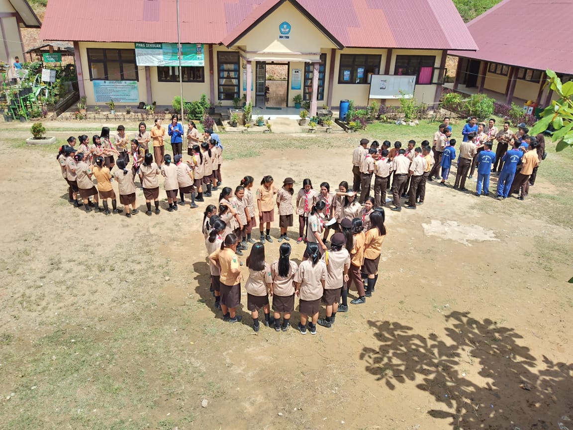 Kegiatan Pramuka di SMAN 2 Teriak