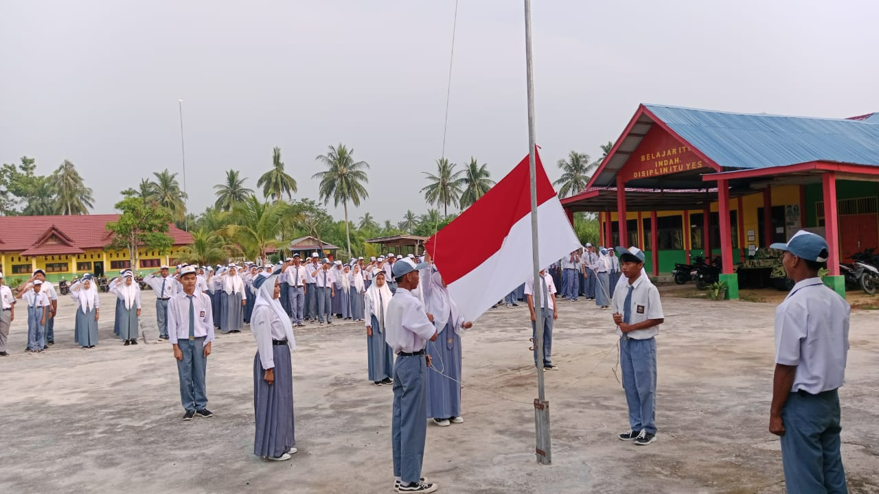UPACARA BENDERA