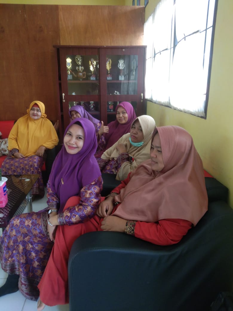 FOTO GURU SMAN 3 GS