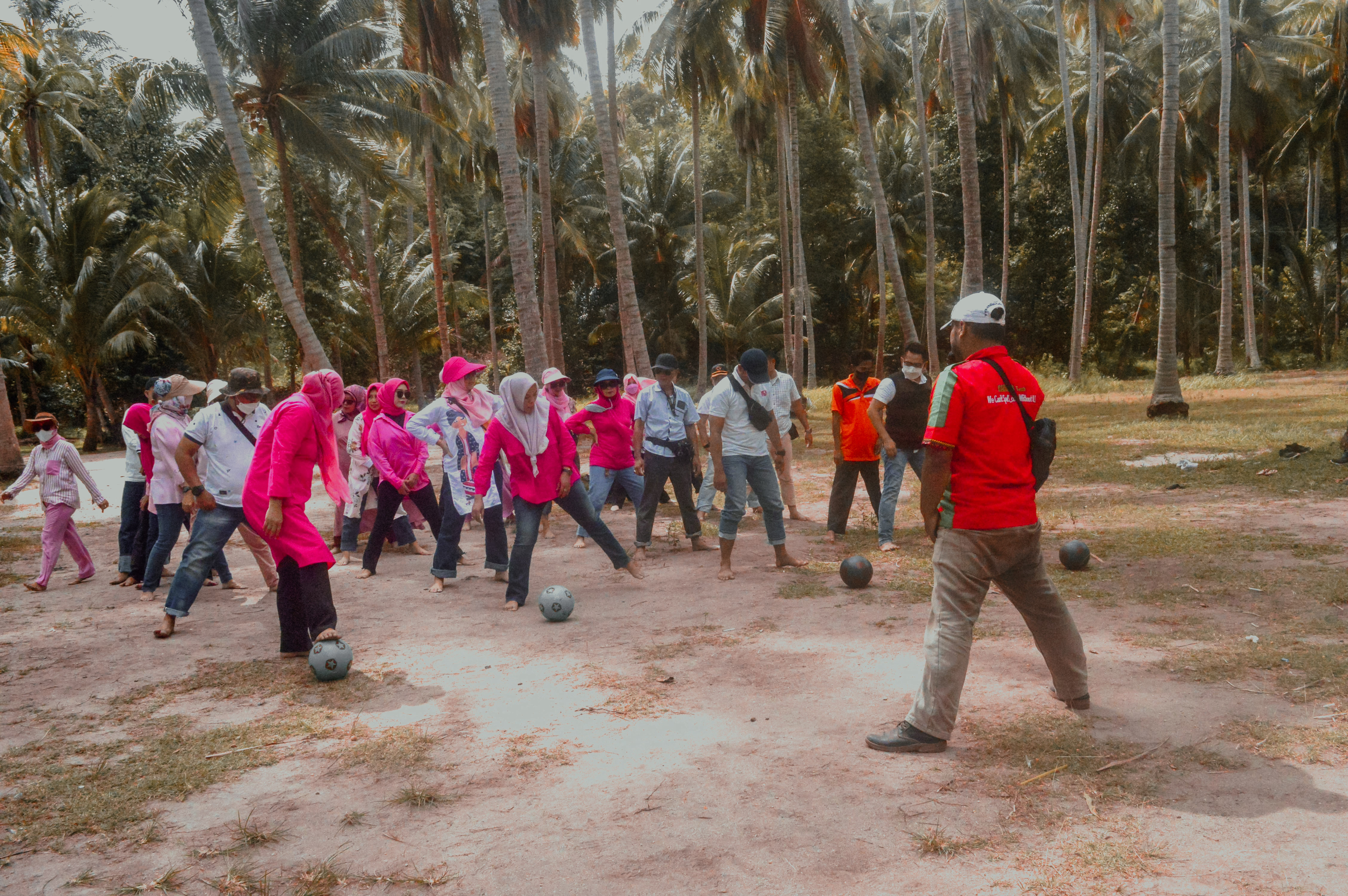 Family Gathering of Smanthree Maret 2022 Pantai Klara