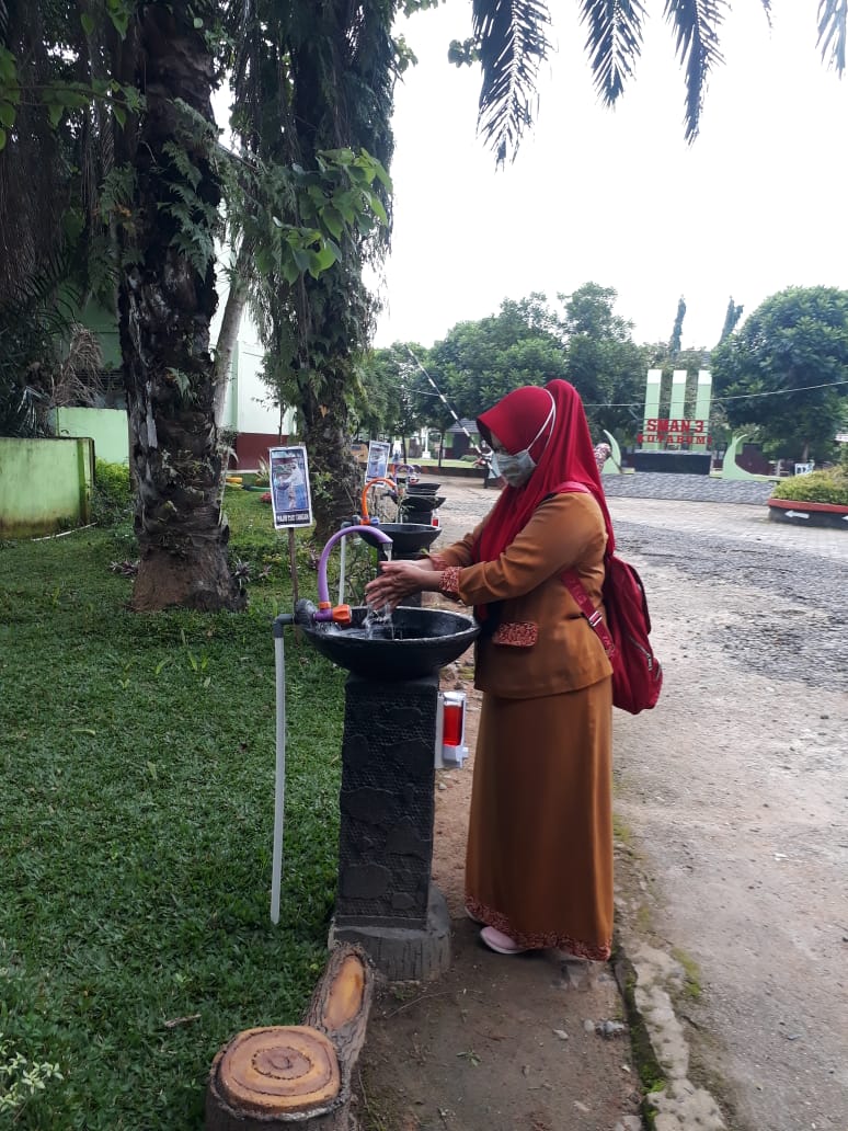 Kunjungan satgas covid lampung utara ke sman 3 kotabumi