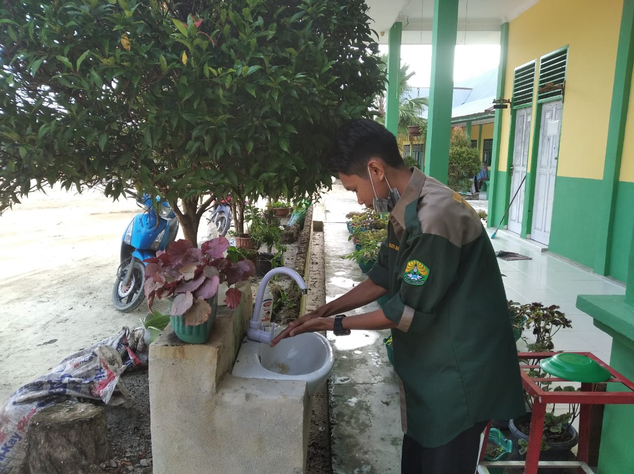KEGIATAN BELAJAR SESUAI PROTOKOL KESEHATAN