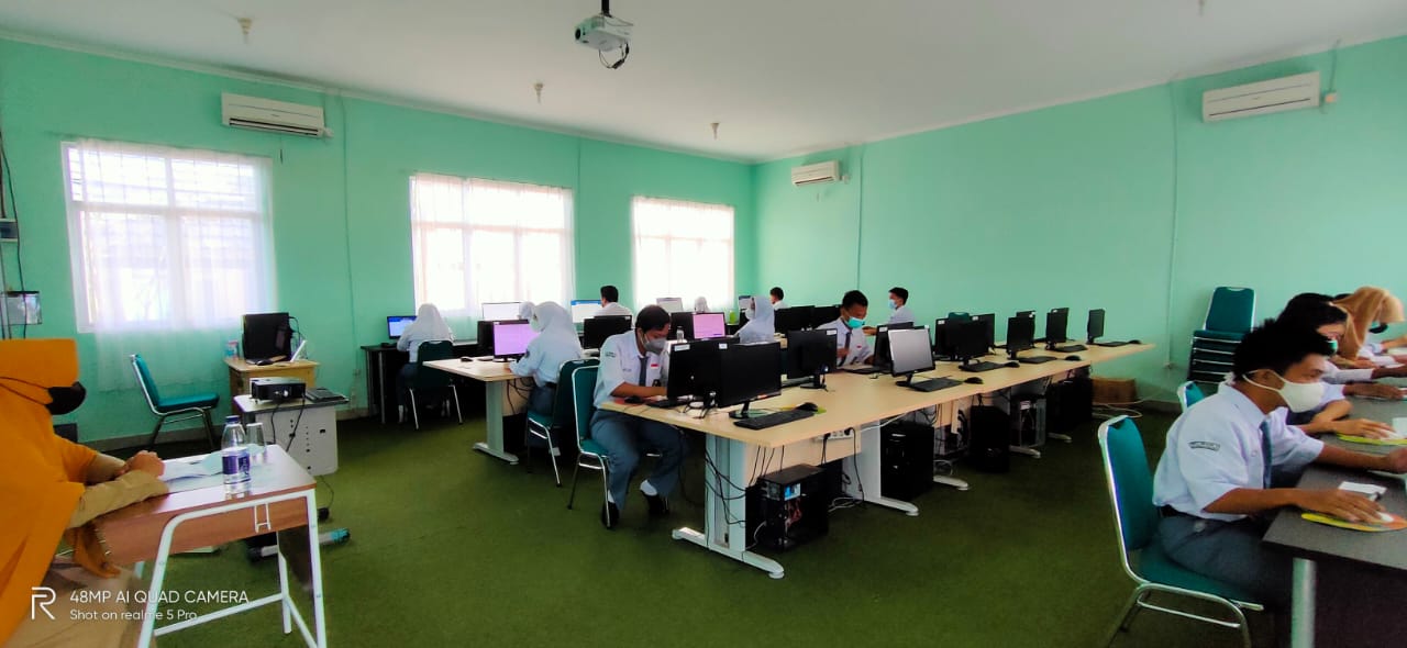 Pelaksanaan ANBK SMA Negeri 3 Pamgkalpinang 2021