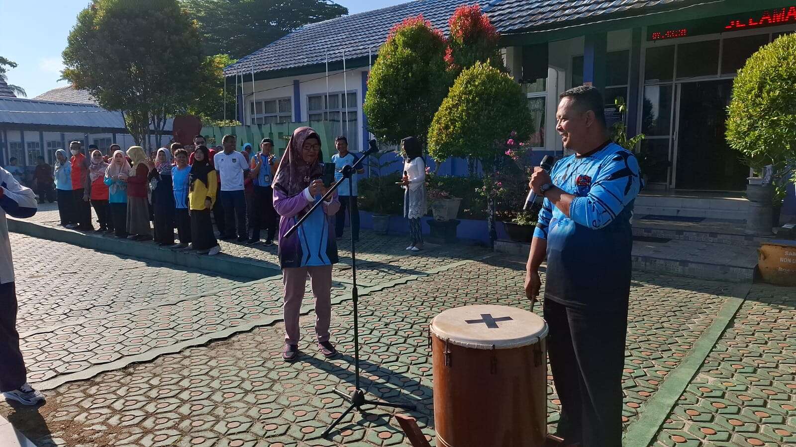 HUT SMANETA DAN HONDA