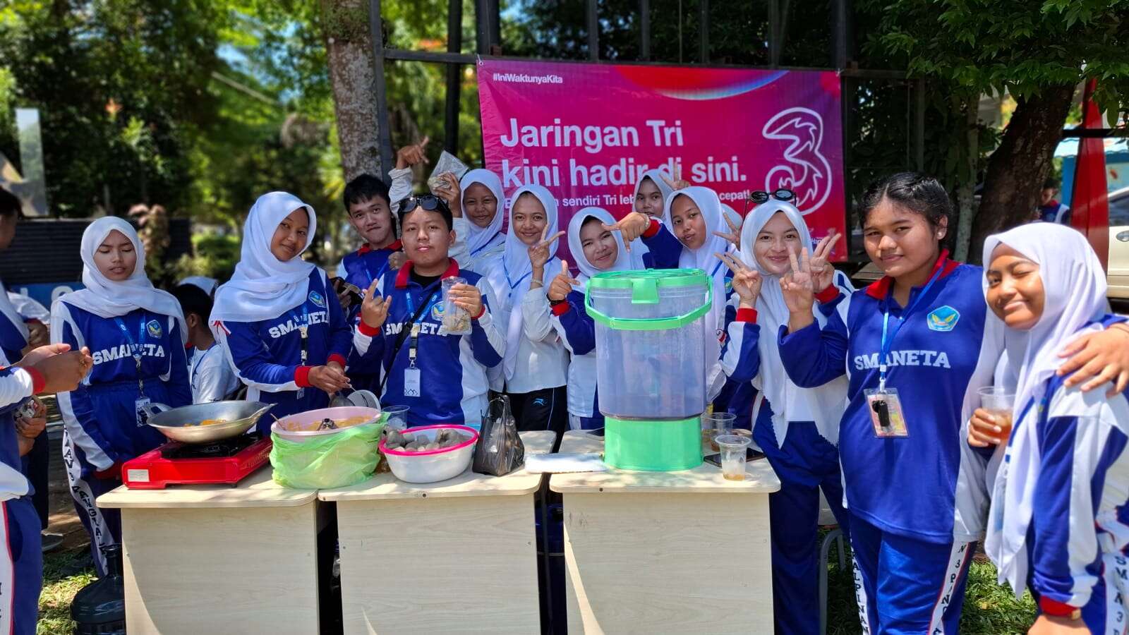 HUT SMANETA DAN HONDA