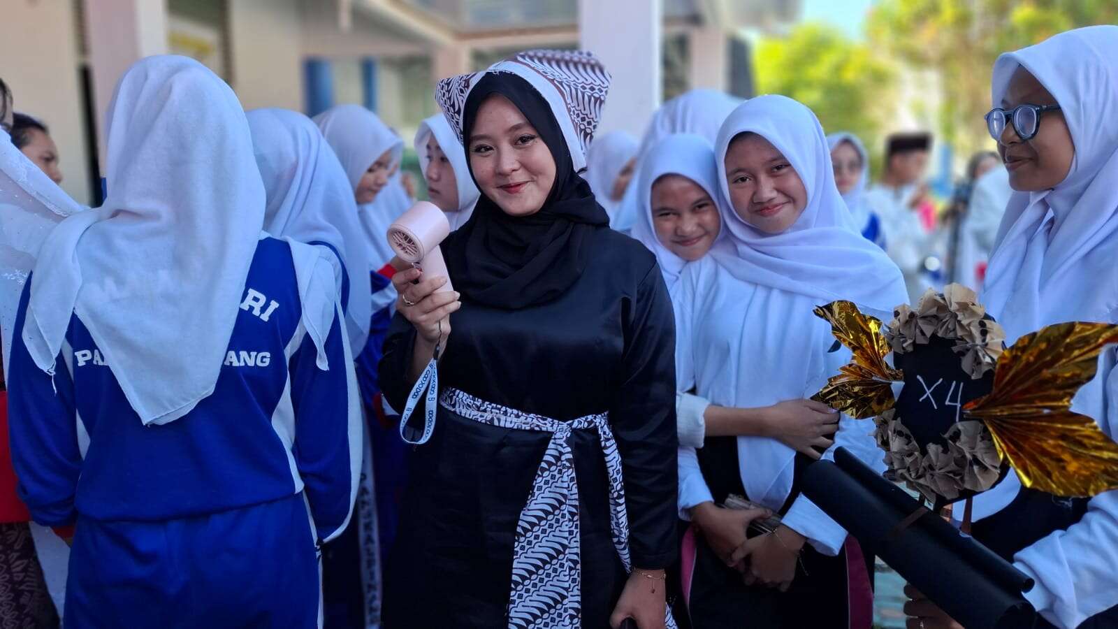 HUT SMANETA DAN HONDA