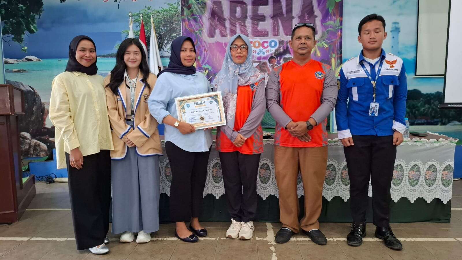 Kunjungan SMANSA Mentok