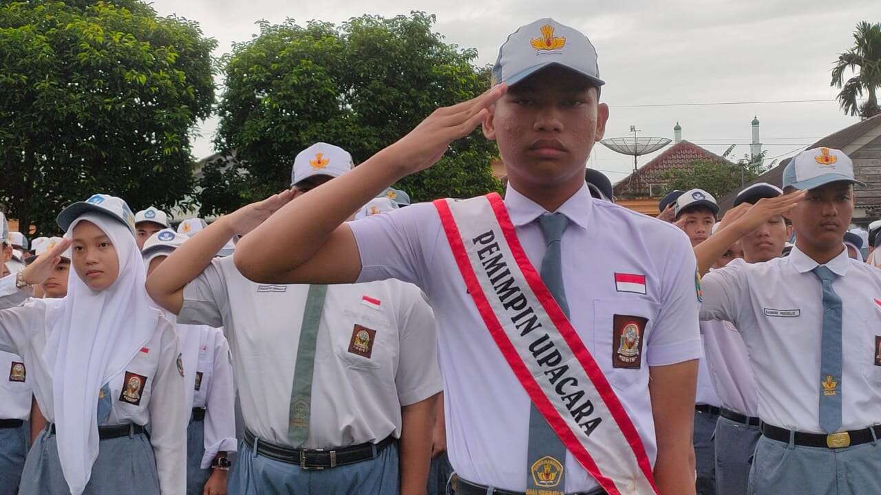 Upacara Bendera "Anti Geng Motor"