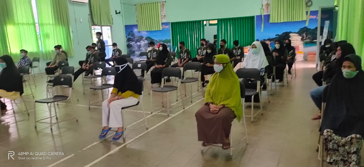 Bantuan Sosial Warga Sekolah bulan Ramadhan 1442 H