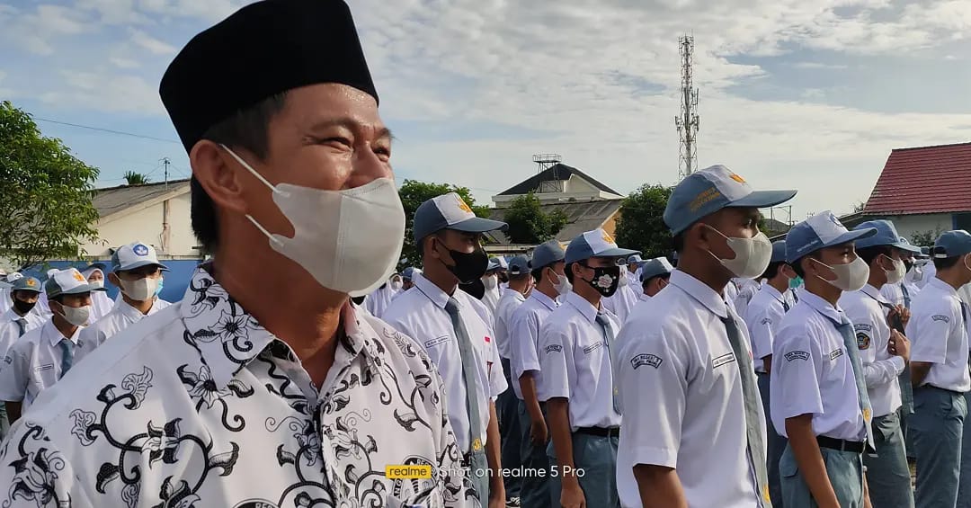 Upacara Hari Guru Nasional 2021