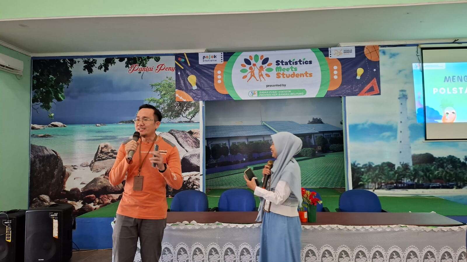 STATISTICS MEETS STUDENTSBPS PROV. KEP. BANGKA BELITUNG