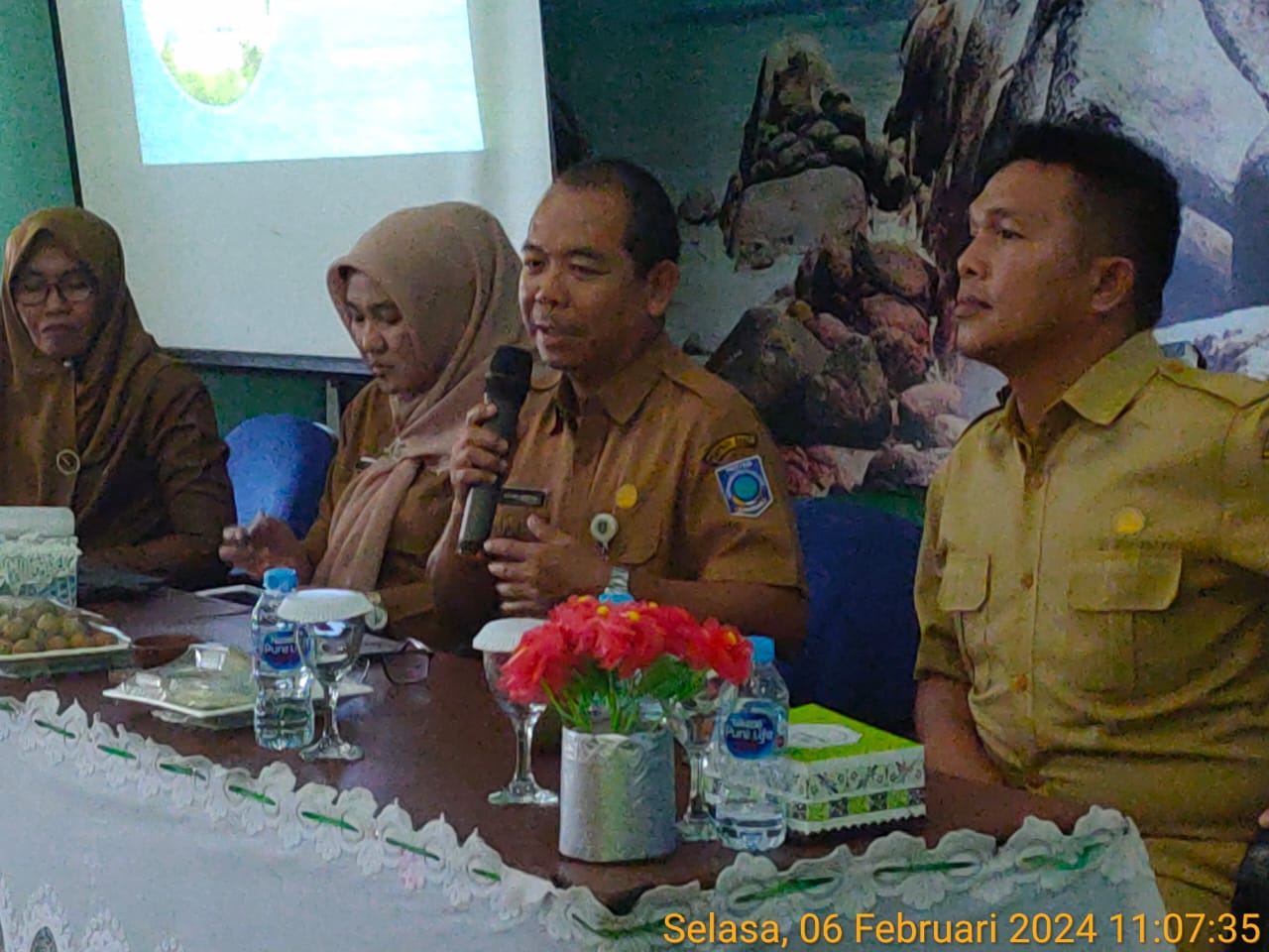 BIMTEK  materi kebijakan DINDIK dalam mutu pendidikan