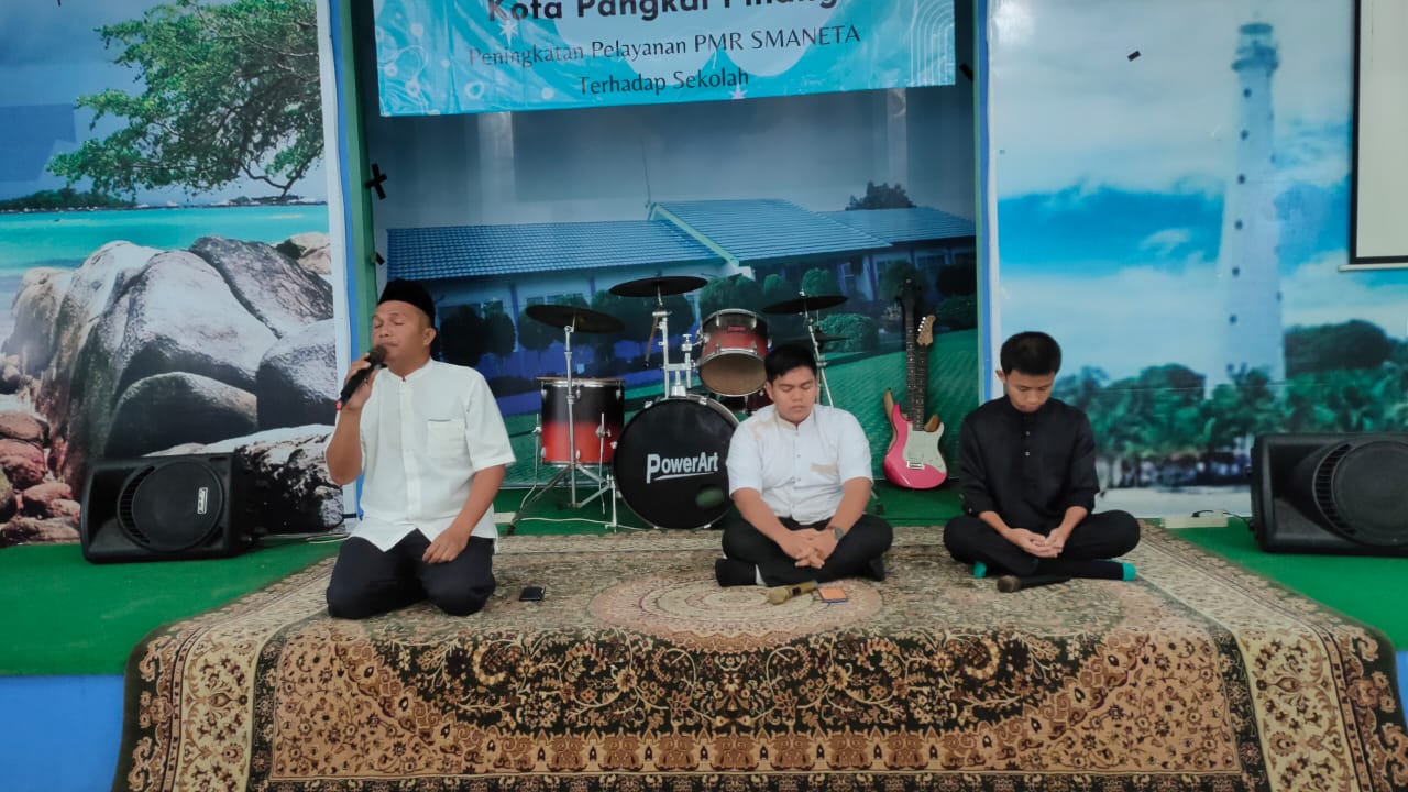 Doa bersama Kelas 12