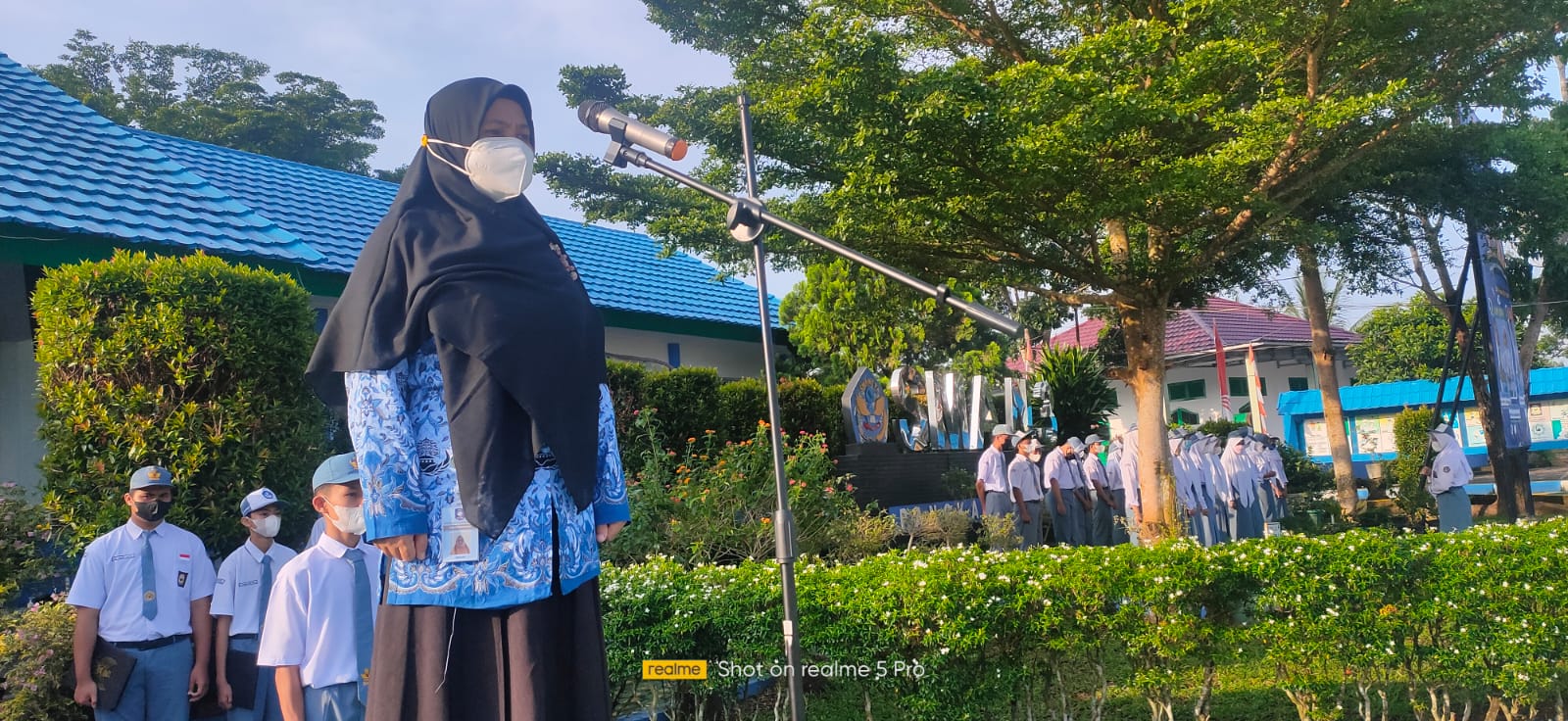 Upacara Bendera Senin