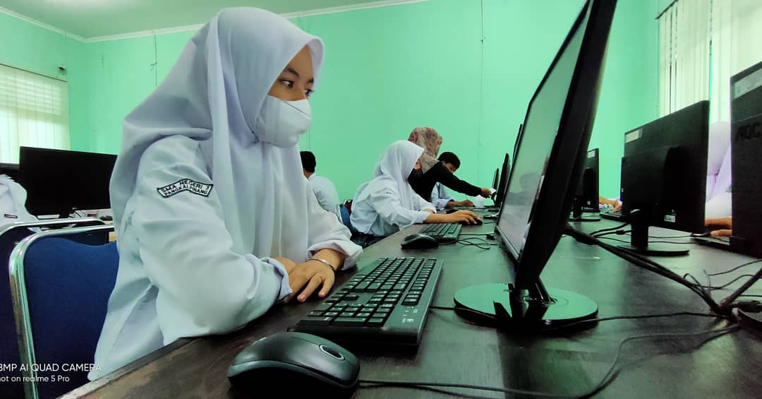 Pelaksanaan ANBK SMA Negeri 3 Pamgkalpinang 2021