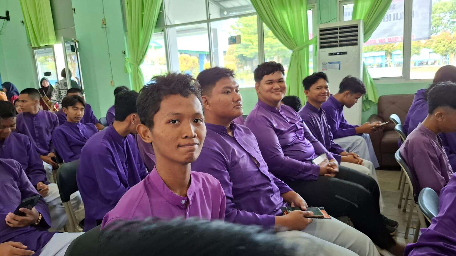 STATISTICS MEETS STUDENTSBPS PROV. KEP. BANGKA BELITUNG