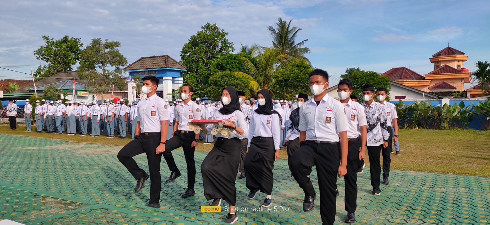 Upacara Hari Guru Nasional 2021