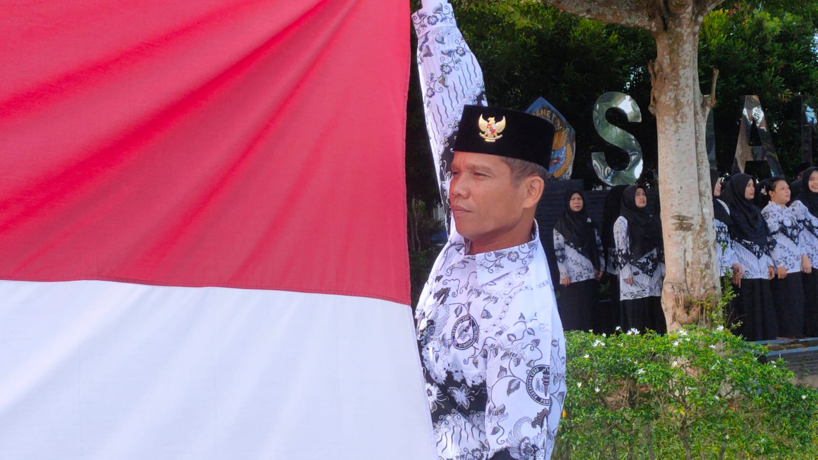 HARI GURU NASIONAL 2024