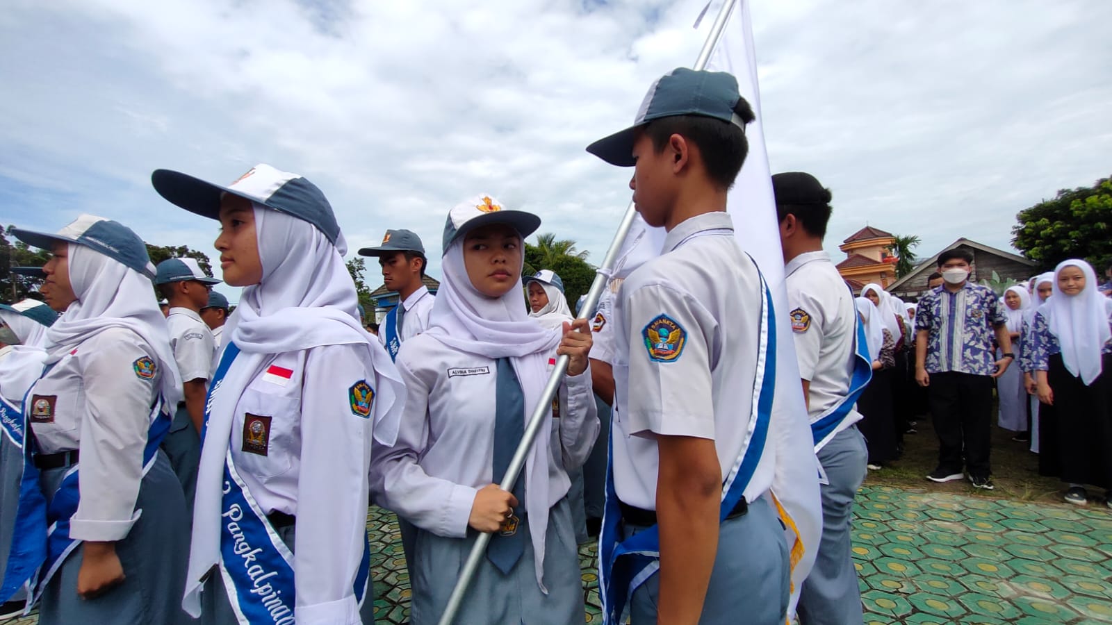 Pelantikan pengurus OSIS dan MPK SMANETA 2022-2023