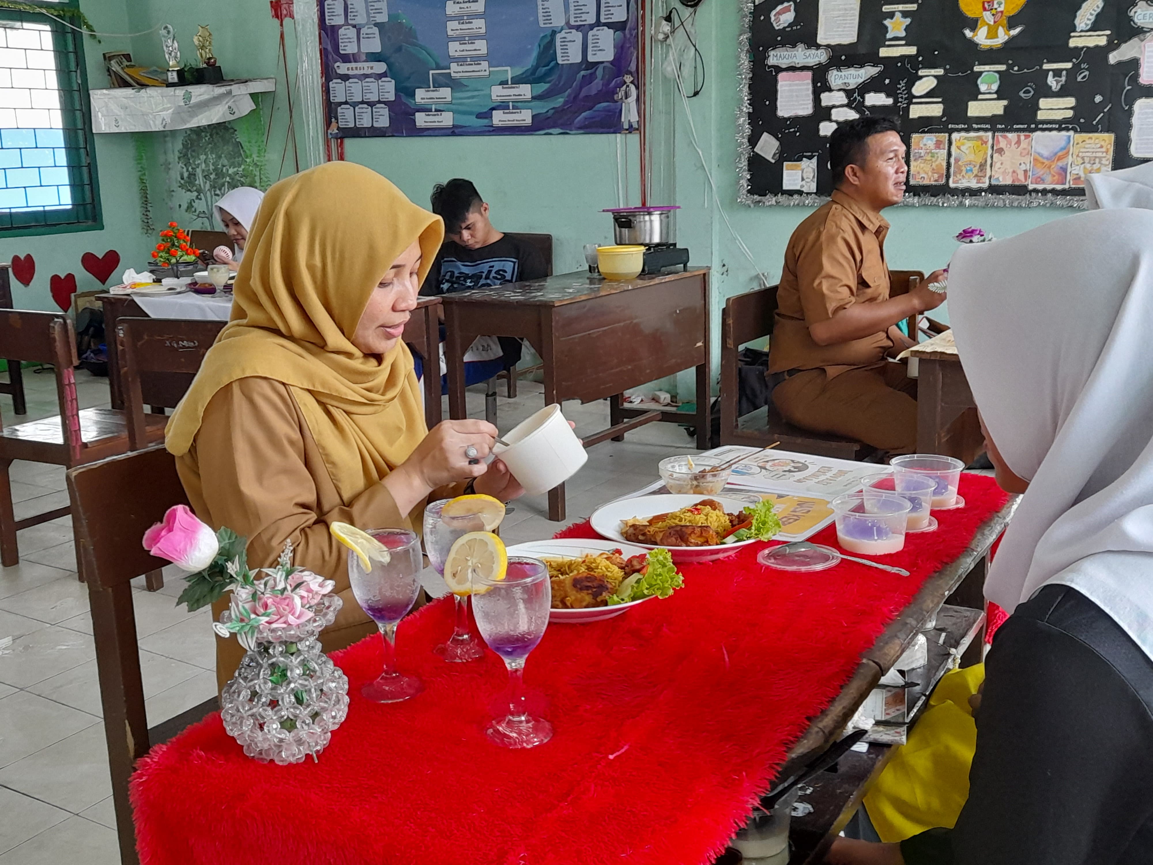 Praktik PKWU februari 2024