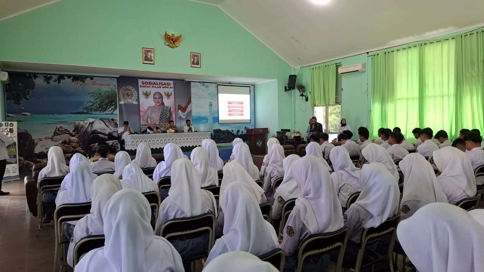 Sosialisasi 4 Pilar MPR RI, Dinda Rembulan, B.A