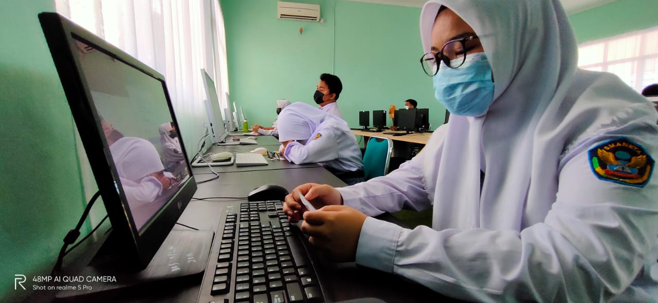 Pelaksanaan ANBK SMA Negeri 3 Pamgkalpinang 2021