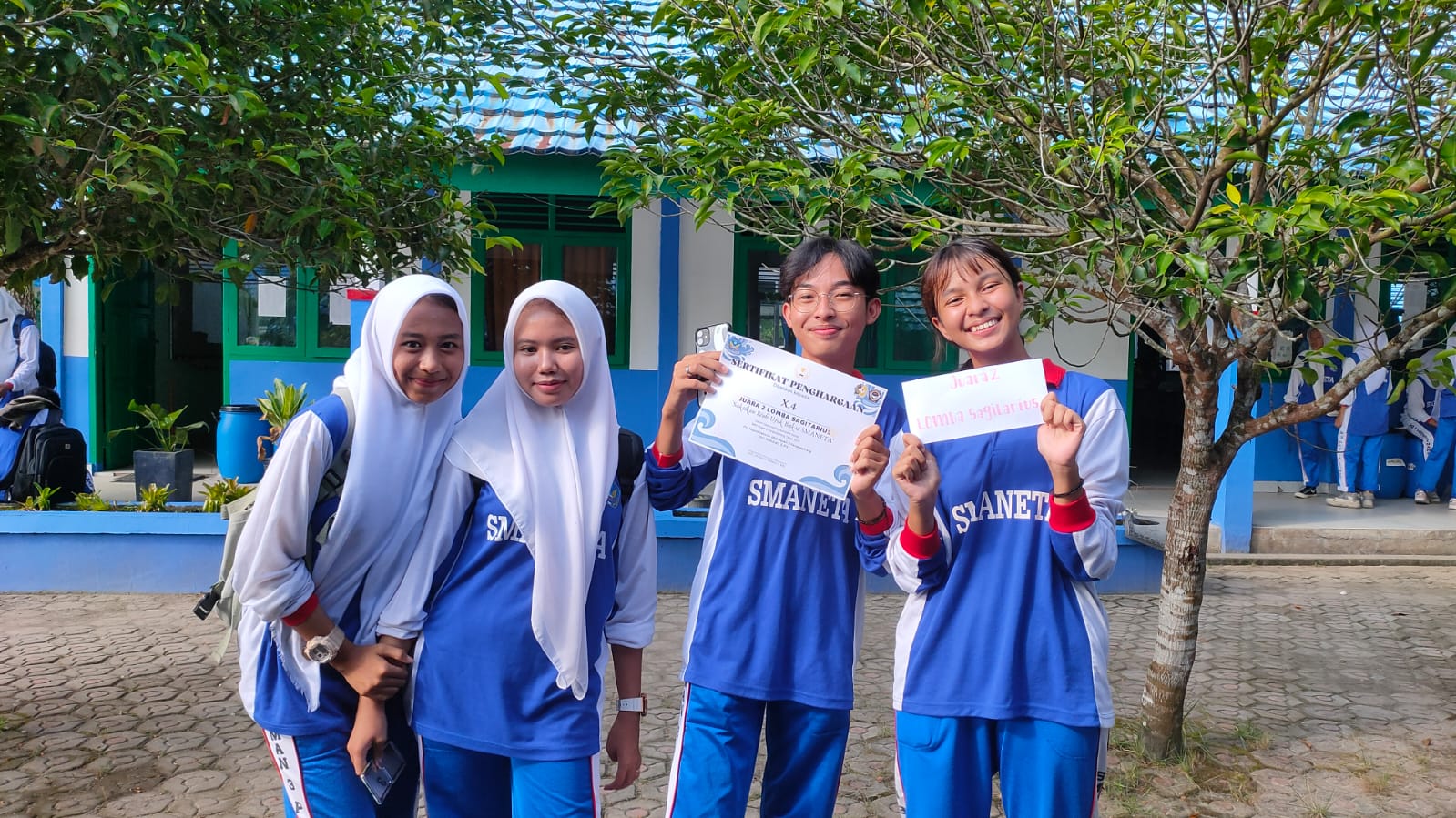 Pembagian raport juli 2023