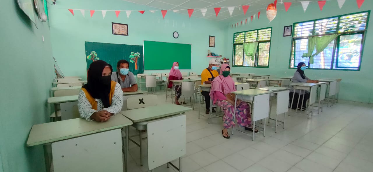 Pembagian raport Semester Genap 2021