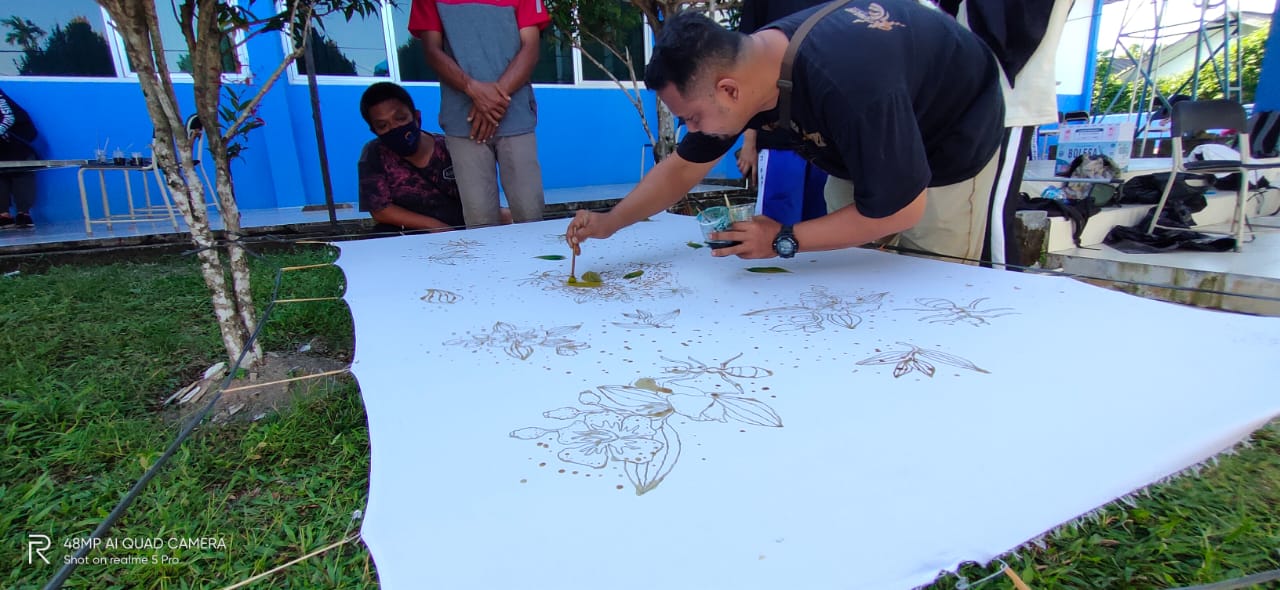 Membatik di SMANETA 2021