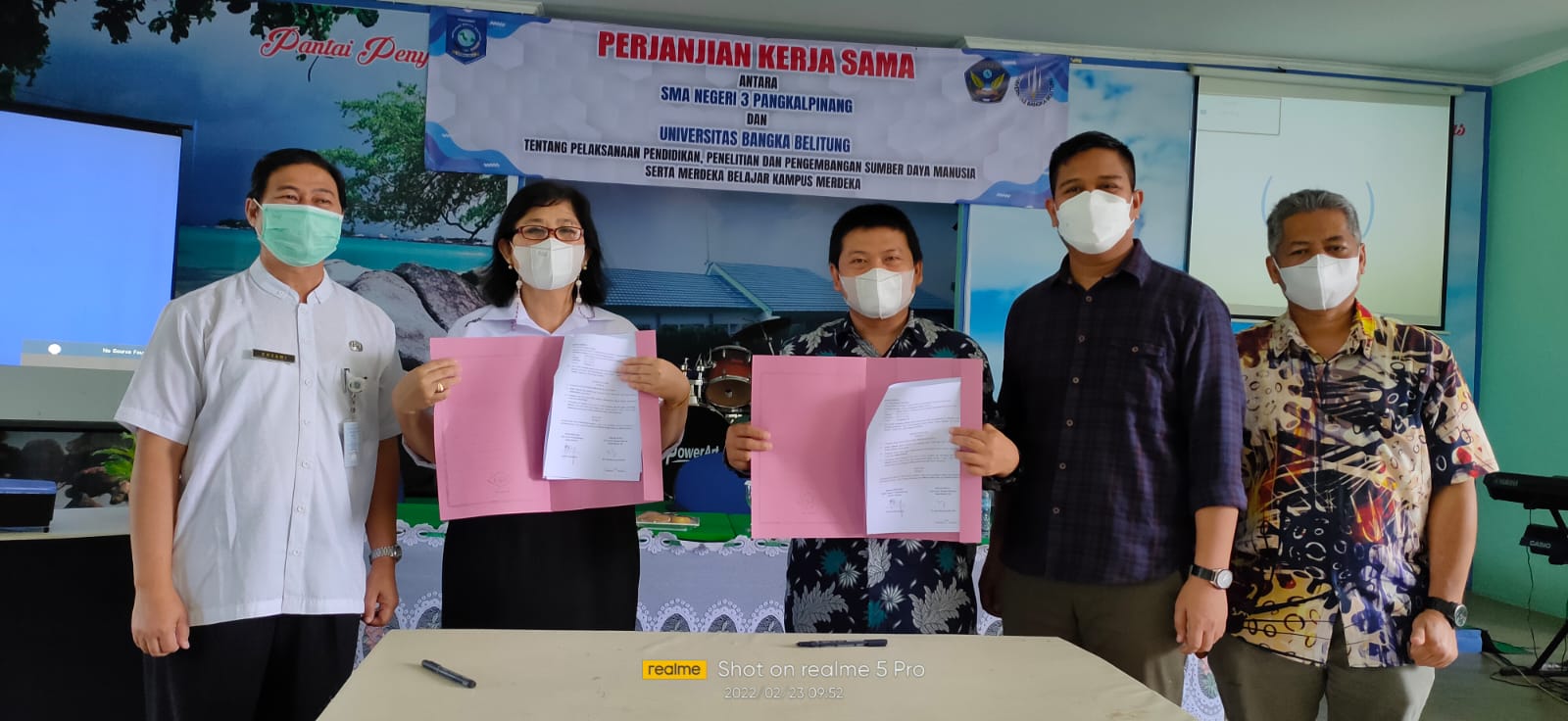 Kerjasama dengan UBB