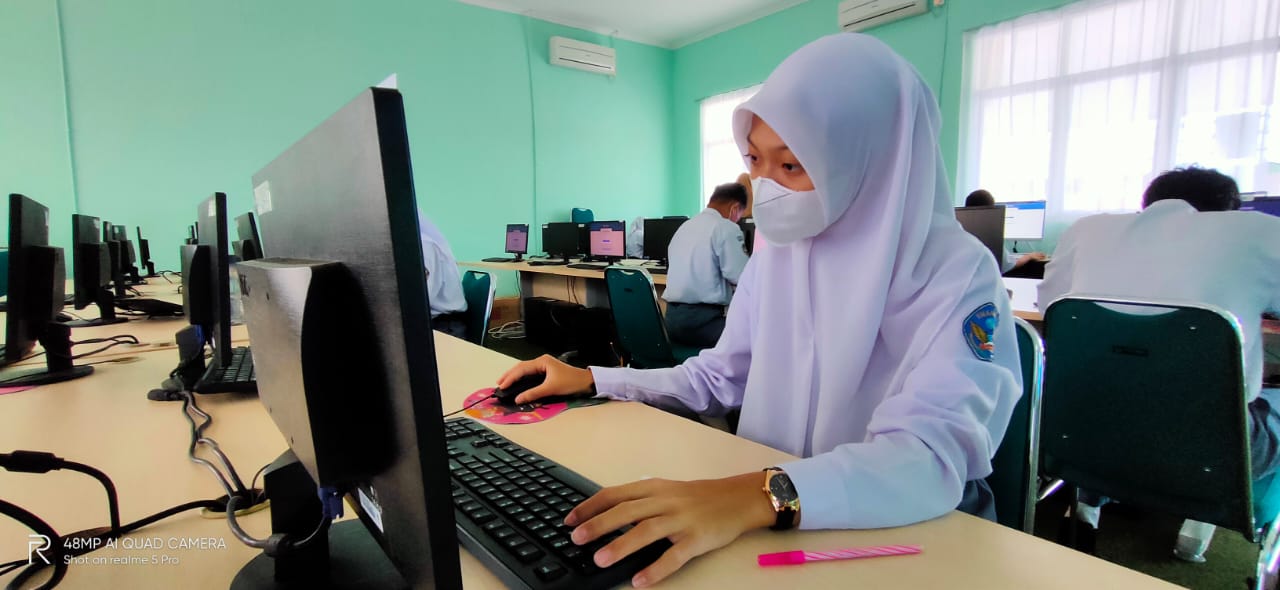 Pelaksanaan ANBK SMA Negeri 3 Pamgkalpinang 2021