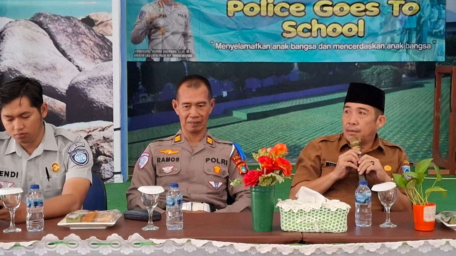 DITLANTAS POLDA KEP. BABEL POLICE GOES TO SCHOOL