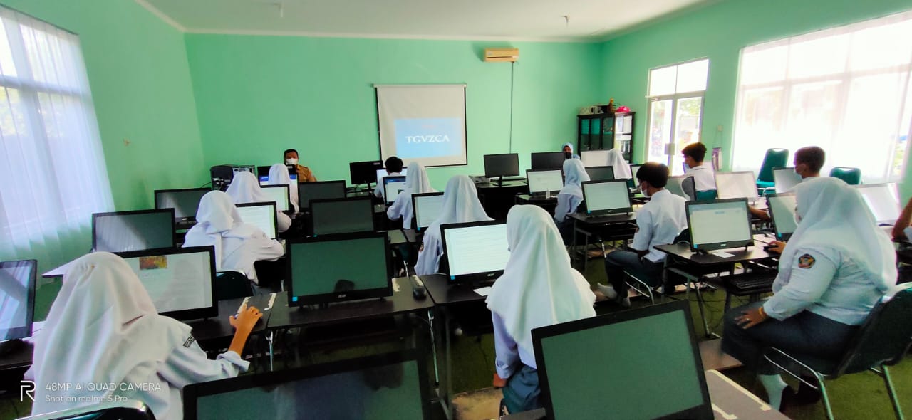 Pelaksanaan ANBK SMA Negeri 3 Pamgkalpinang 2021